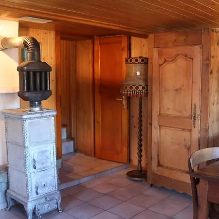 Chalet *